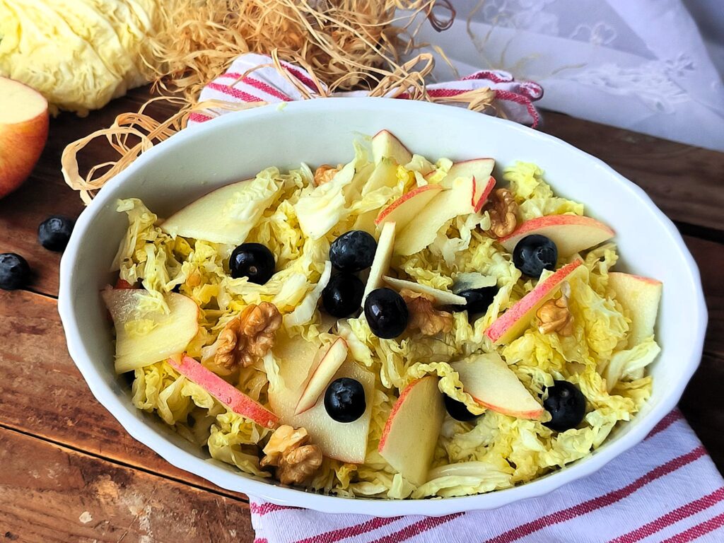 Insalata di verza cruda