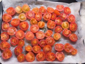 Pomodori tagliati a metà