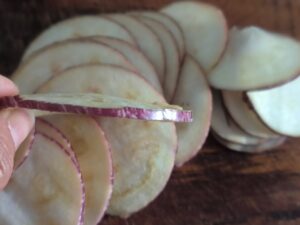 Melanzane tagliate e lavate