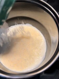 Preparare la Crema di Parmigiano