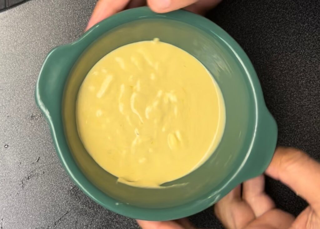 Salsa tonnata al tuorlo sodo